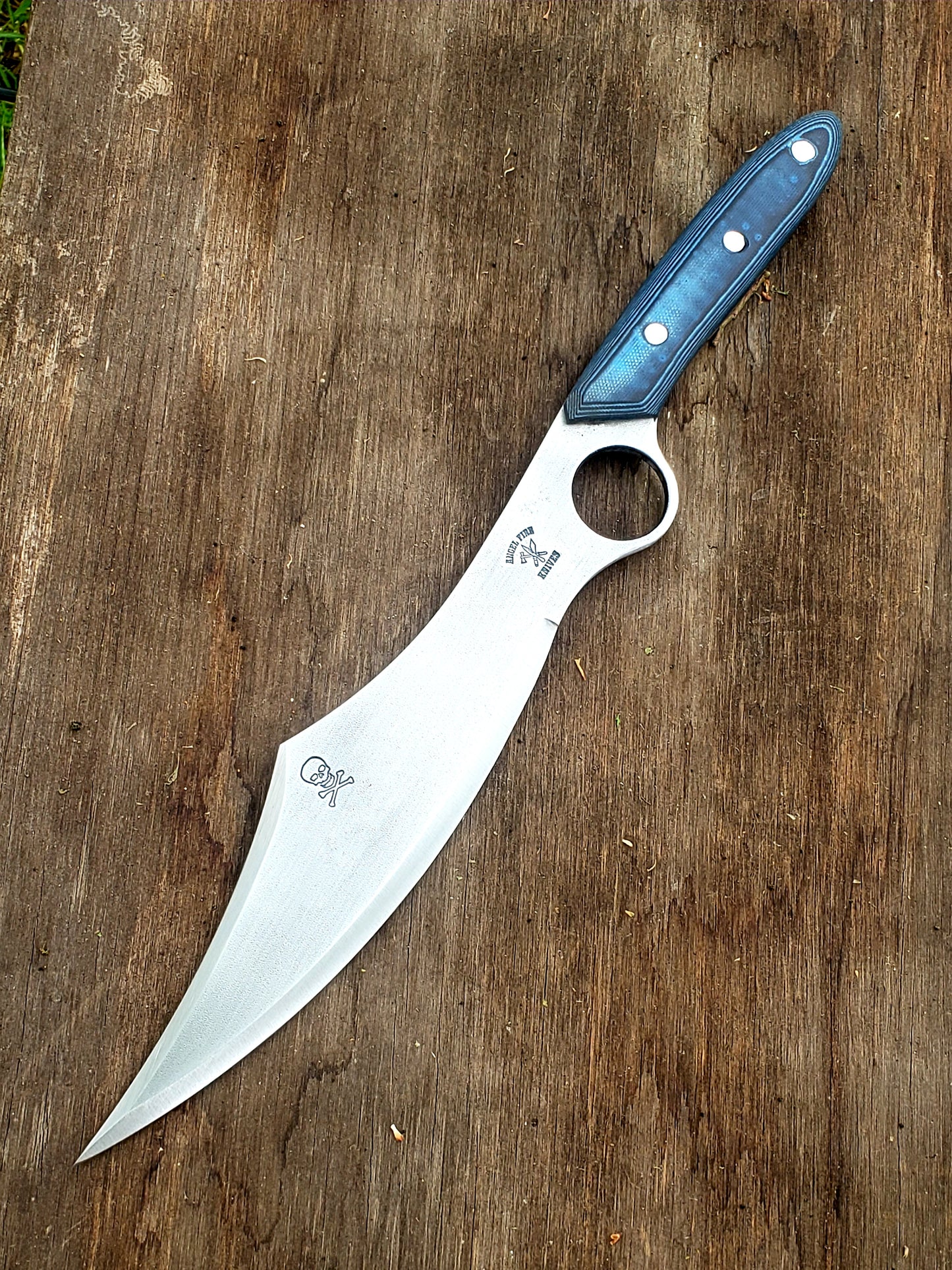 13" Spinner Pirate Bowie