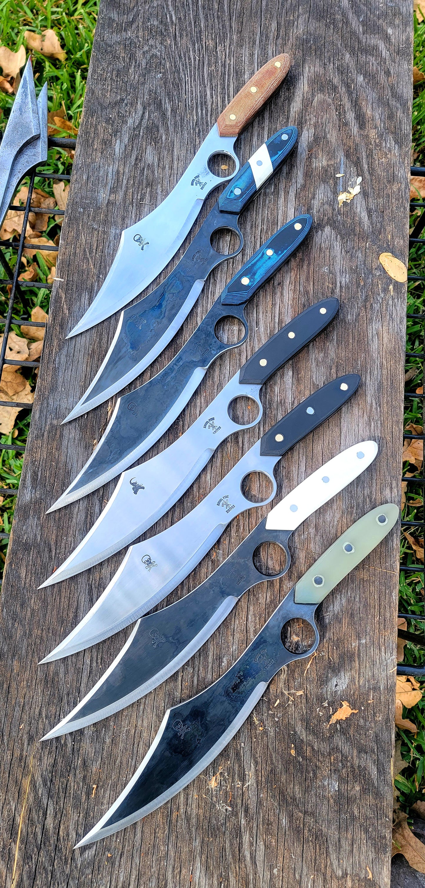 13" Spinner Pirate Bowie