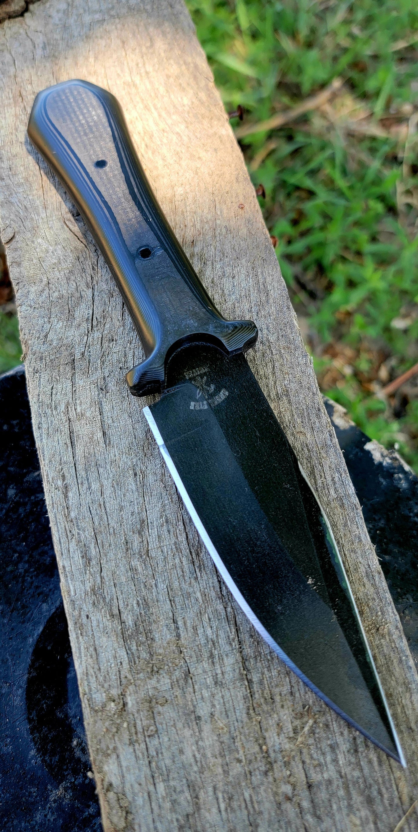 Blackened Edc Vest Bowie polished handle