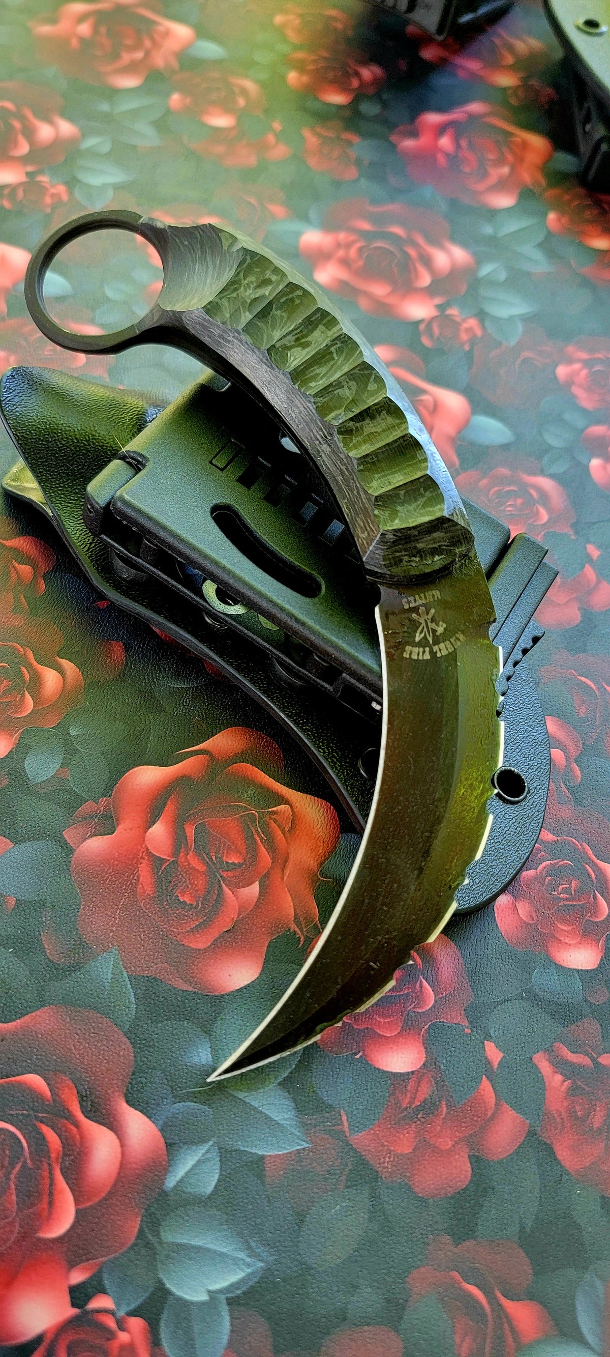 Custom Watchman Karambit Marbled carbon fiber