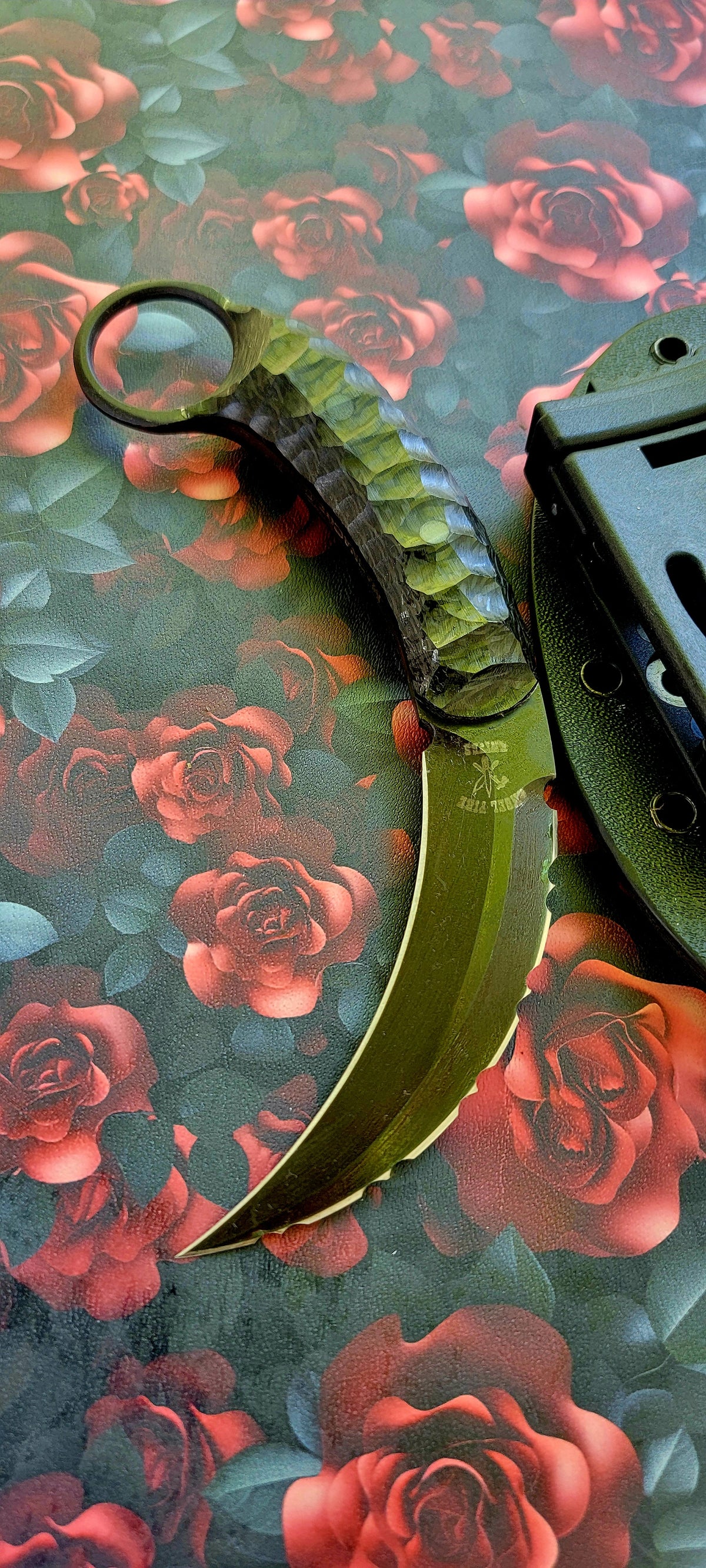 Watchman karambit magnacut
