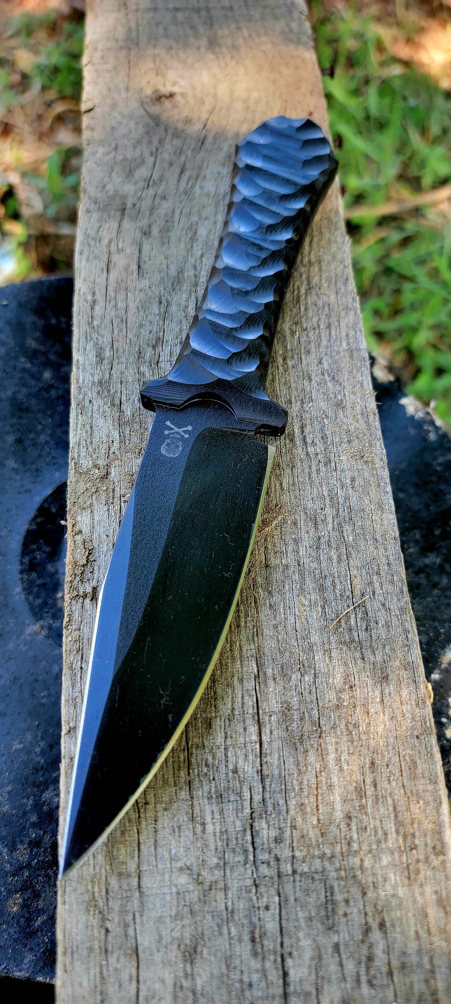 Vest Bowie Textured Carbon Fiber