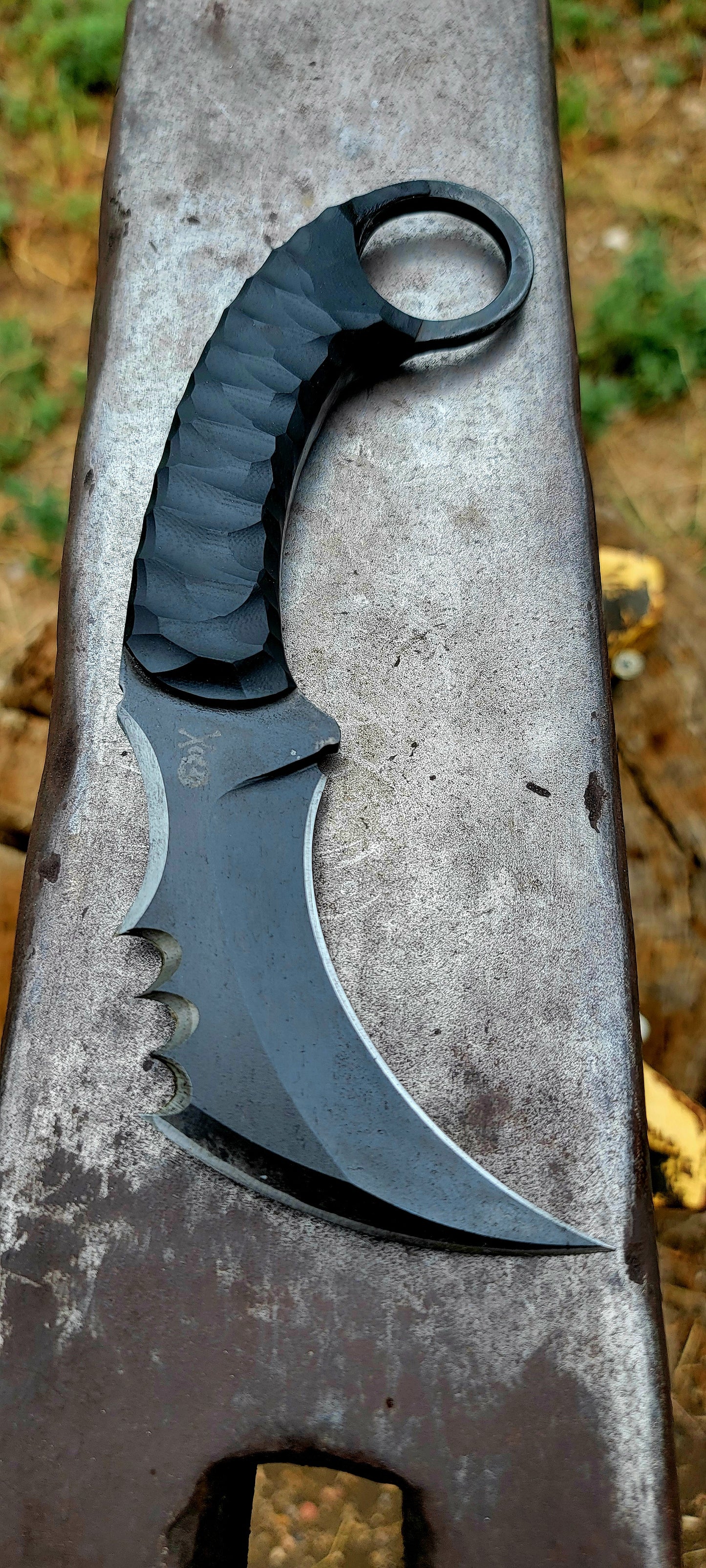 Venom Karambit G10