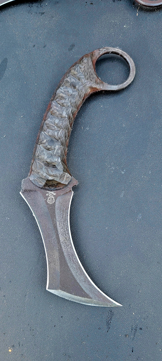 Hell-Razor Carbon Fiber