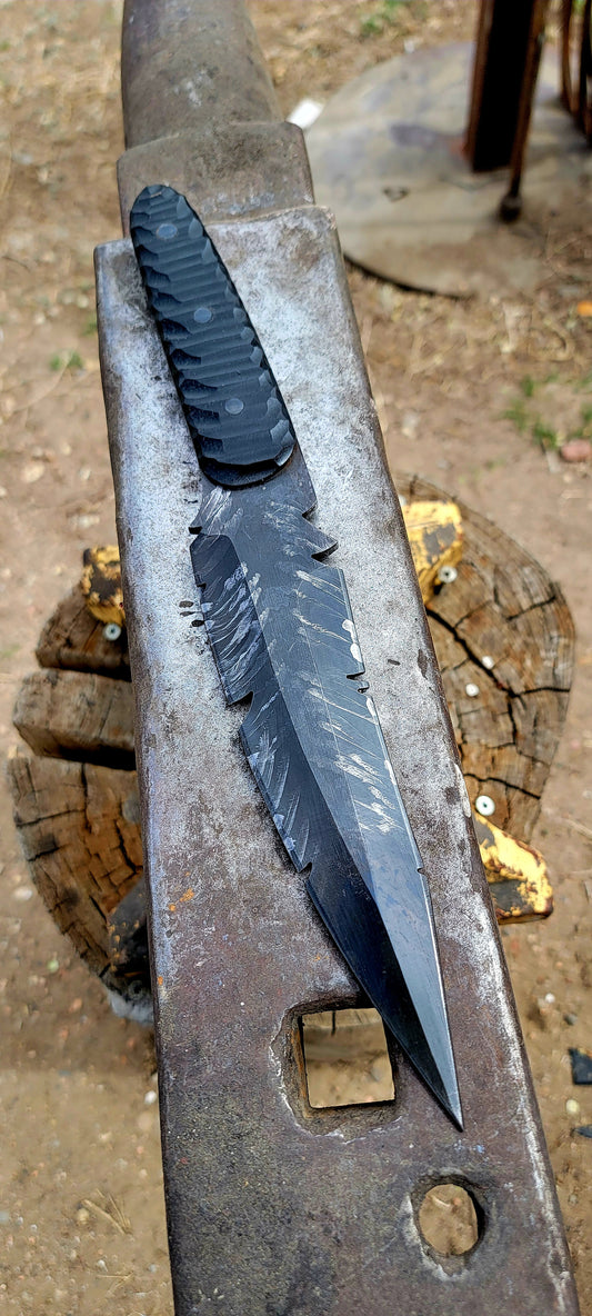 Brokenfeather throwing knife